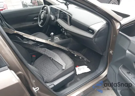 2025 Nissan Kicks Sv Fwd z USA, uszkodzony, nr VIN 3N8AP6CA4SL389095